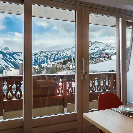 Lägenhet Renove 3 Chambres, 1850, Avec Balcon Et Parking - Fr-1-564-59 *